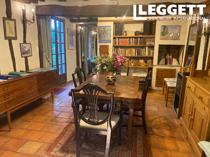 Image No.3-4 Bed House for sale