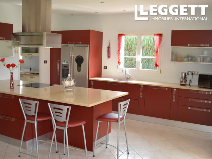 Image No.4-3 Bed House for sale