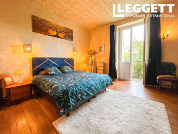 ahr0chm6ly9jzg4uagvzdglhlmltbw8vaw1hz2uvvevom