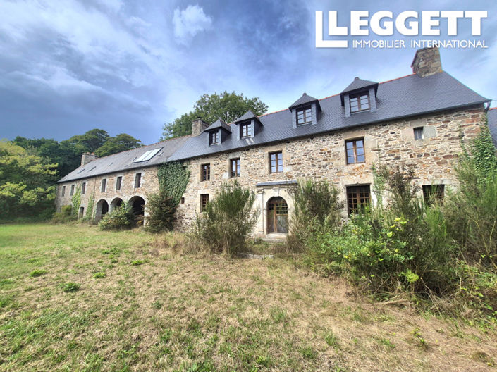 Image No.1-4 Bed House for sale