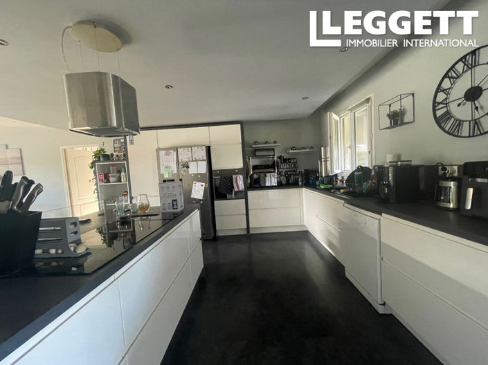 Image No.4-3 Bed House for sale