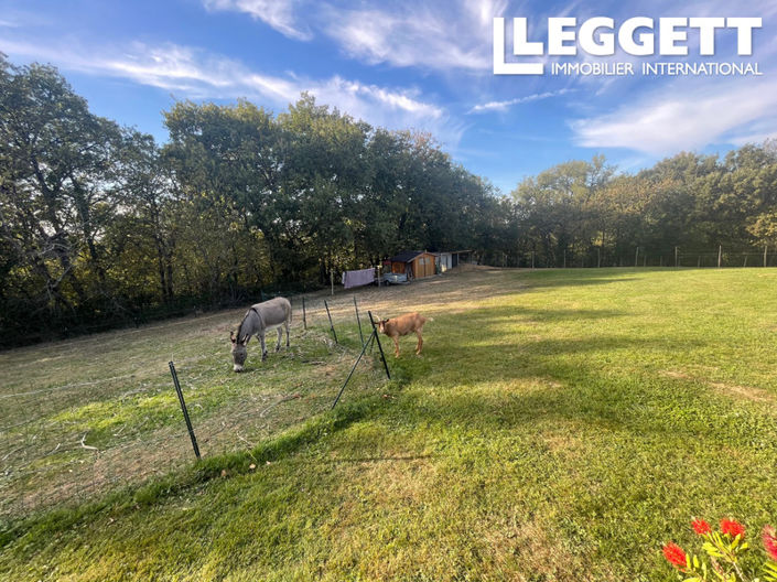 Image No.8-3 Bed House for sale