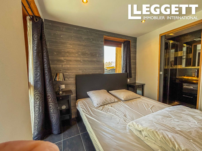 Image No.5-4 Bed Apartment for sale