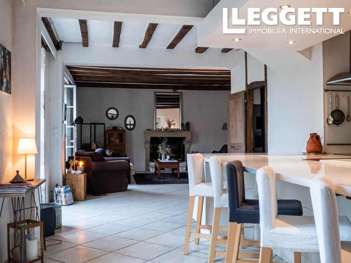 Image No.7-4 Bed House for sale