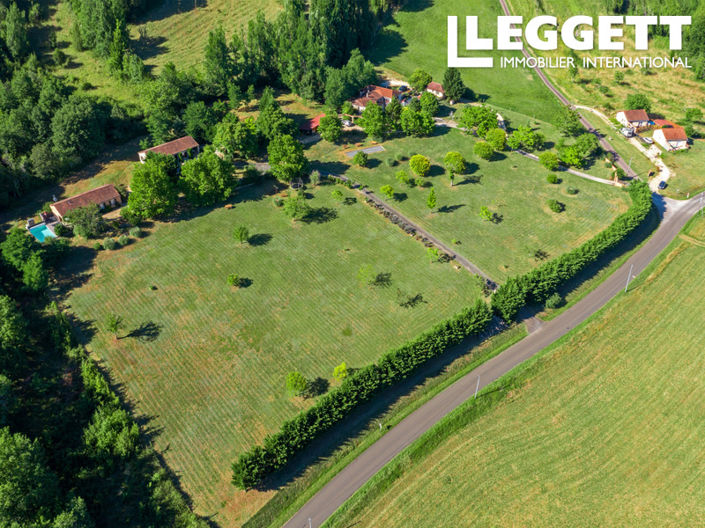 Image No.2-13 Bed House for sale