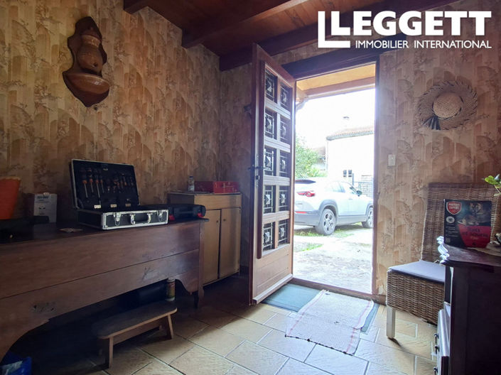 Image No.6-3 Bed House for sale