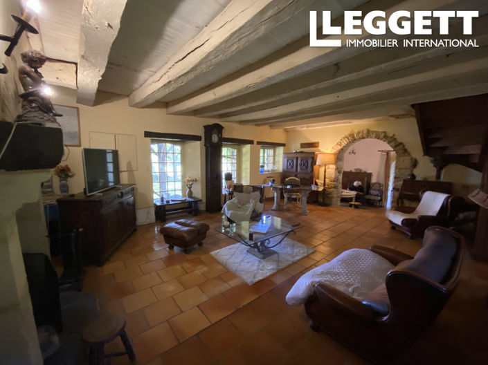 Image No.4-5 Bed House for sale