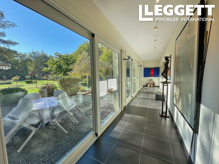 Image No.6-4 Bed House for sale