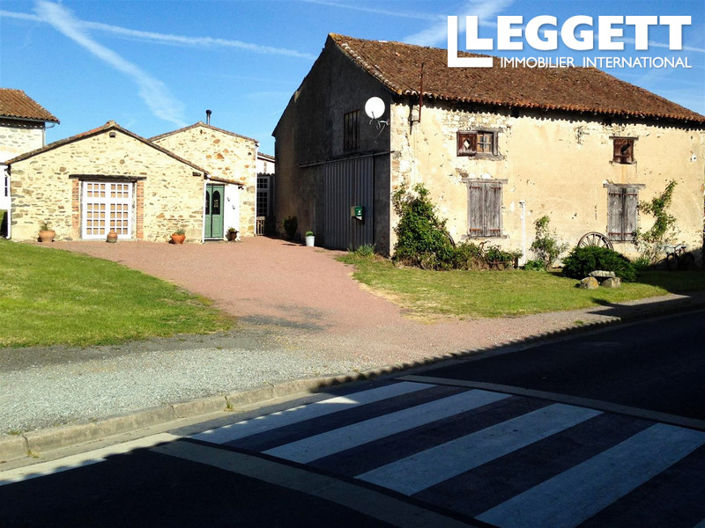 Image No.1-Maison de 3 chambres à vendre à Saint-Martial-sur-Isop