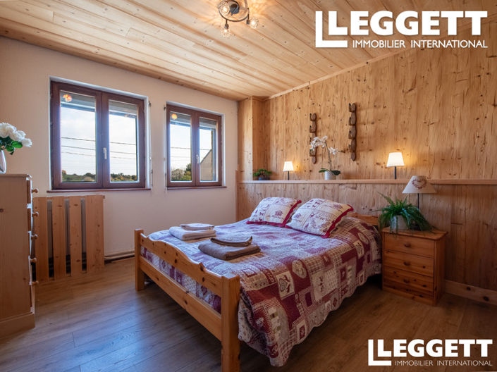 Image No.6-Maison de 4 chambres à vendre à Uzelle