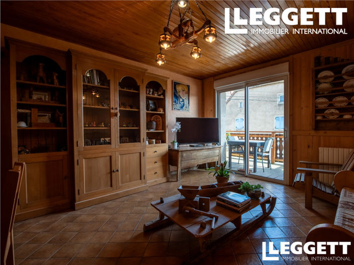 Image No.7-Maison de 4 chambres à vendre à Uzelle