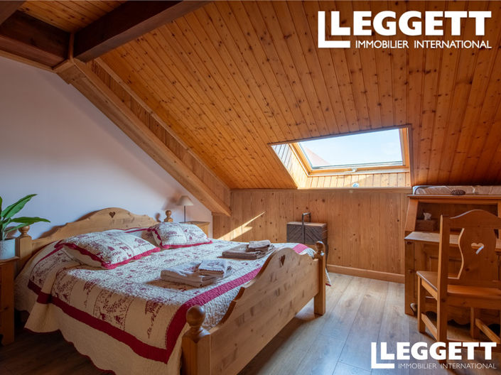 Image No.7-Maison de 4 chambres à vendre à Uzelle