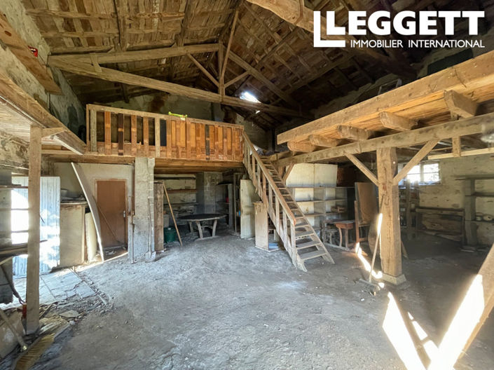 Image No.10-Maison de 5 chambres à vendre à Val-d'Oire-et-Gartempe