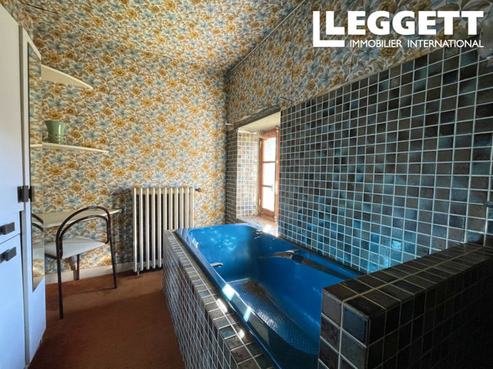 Image No.8-Maison de 5 chambres à vendre à Val-d'Oire-et-Gartempe