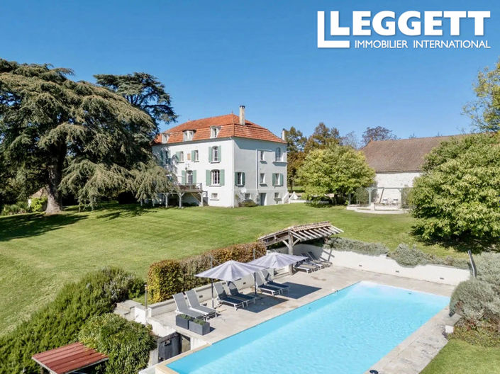 Image No.9-7 Bed Chateaux for sale