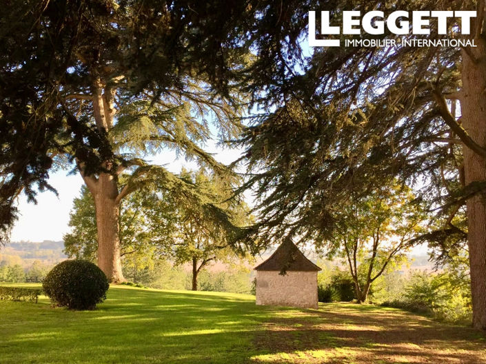 Image No.9-7 Bed Chateaux for sale