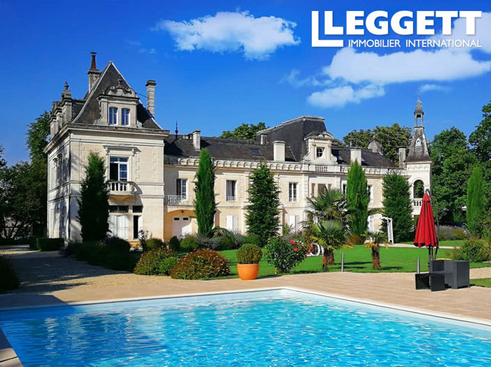 Image No.1-17 Bed Chateaux for sale