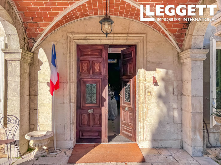 Image No.2-17 Bed Chateaux for sale