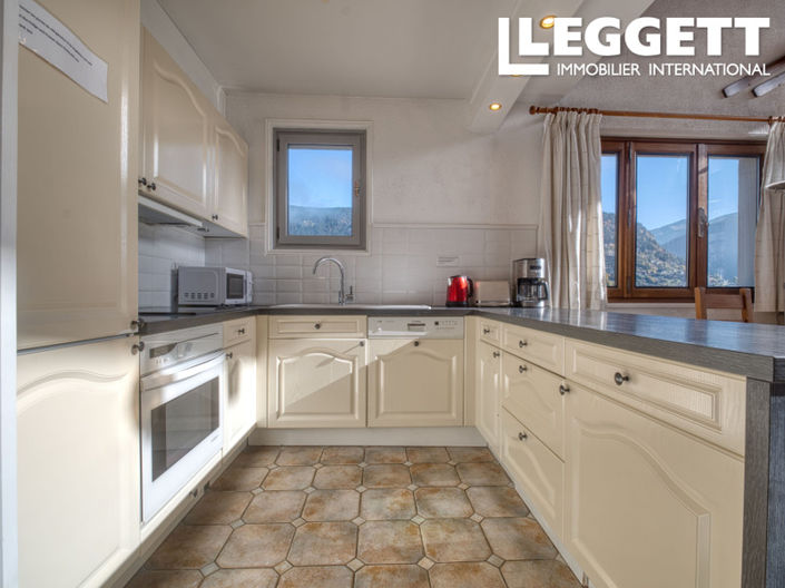 Image No.5-3 Bed Apartment for sale