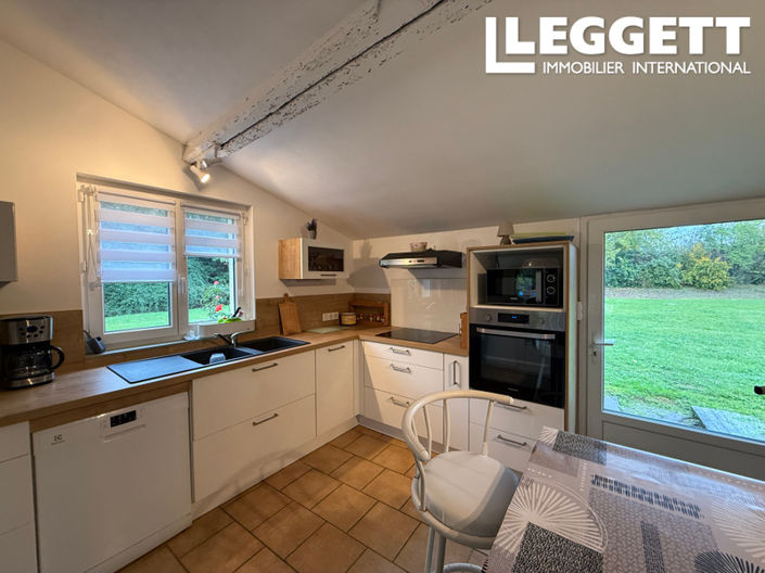 Image No.9-7 Bed House for sale