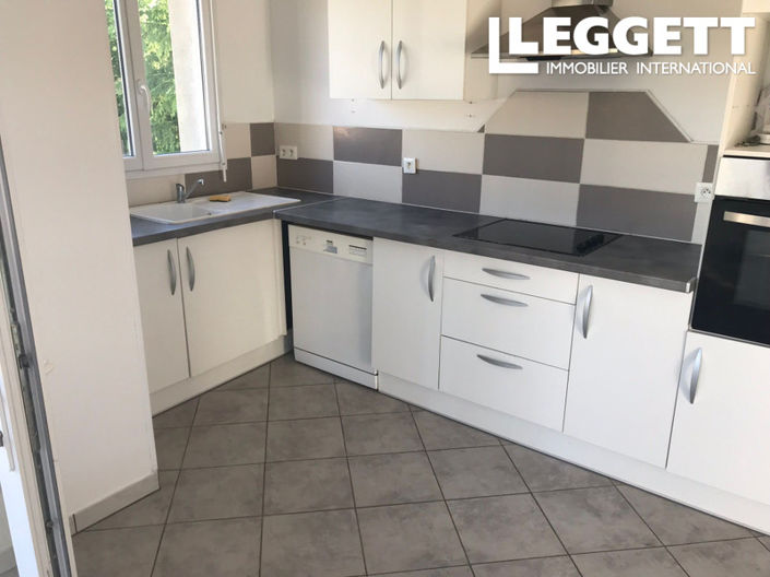 Image No.4-2 Bed House for sale