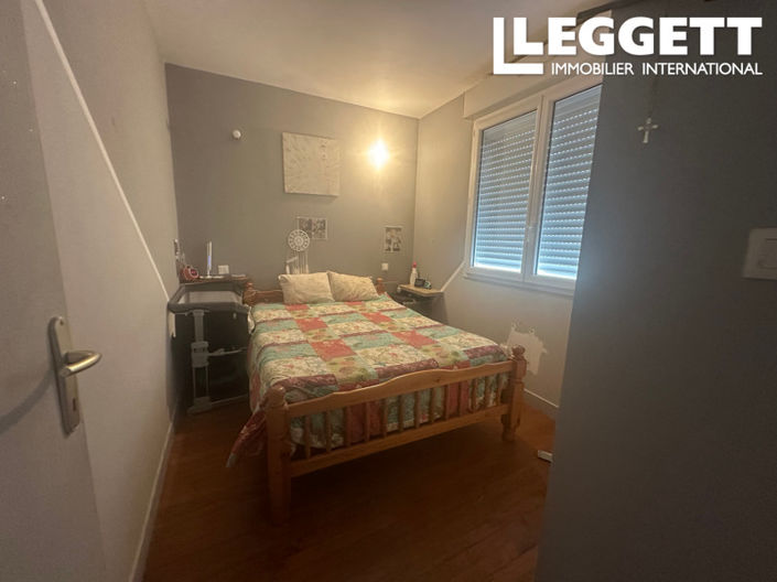 Image No.7-2 Bed House for sale