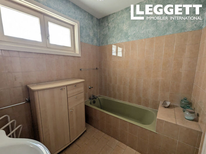 Image No.7-1 Bed House for sale