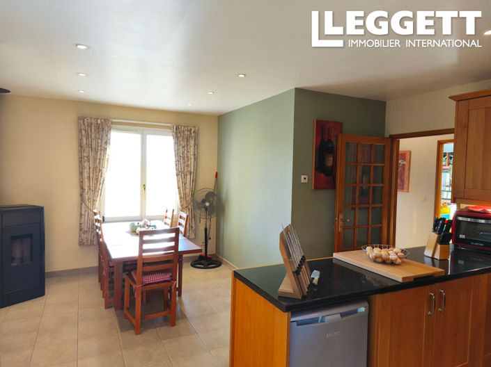 Image No.7-2 Bed House for sale