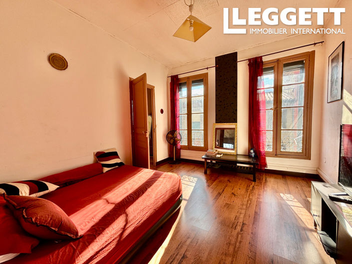 Image No.1-2 Bed House for sale