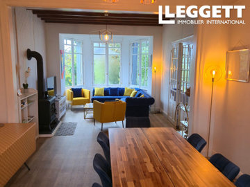 ahr0chm6ly9jzg4uagvzdglhlmltbw8vaw1hz2uvvevom