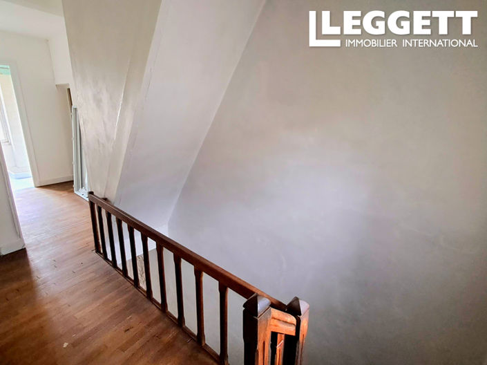 Image No.5-3 Bed House for sale