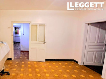 ahr0chm6ly9jzg4uagvzdglhlmltbw8vaw1hz2uvvevom