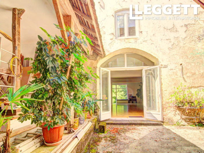 Image No.9-6 Bed House for sale