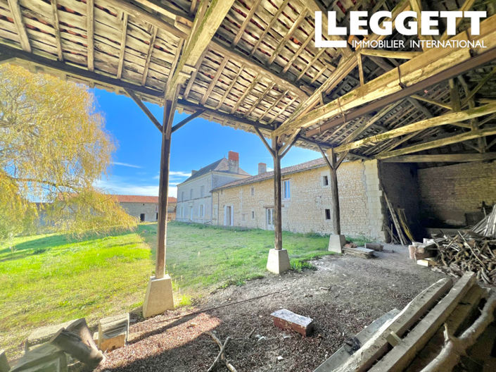 Image No.8-2 Bed House for sale