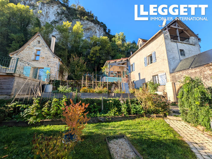 Image No.1-4 Bed House for sale