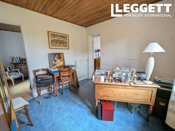 Image No.10-5 Bed House for sale