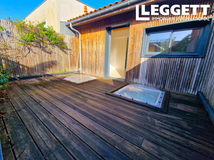 Image No.2-3 Bed House for sale