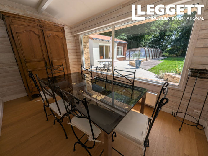 Image No.3-4 Bed House for sale