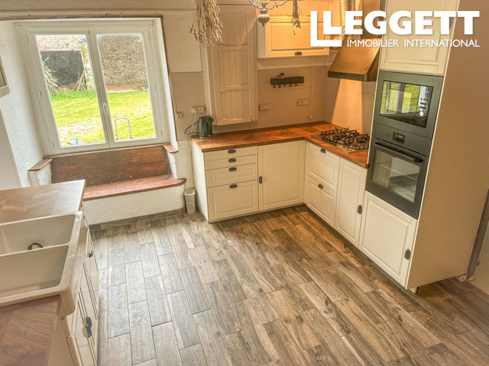 Image No.5-4 Bed House for sale