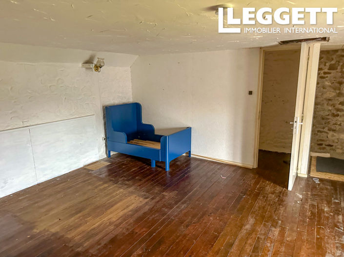 Image No.9-4 Bed House for sale