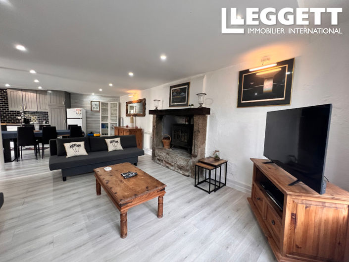 Image No.3-Commercial de 14 chambres à vendre à Moutier-Malcard