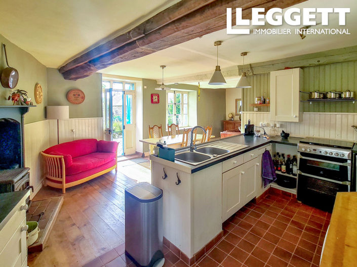 Image No.3-2 Bed House for sale