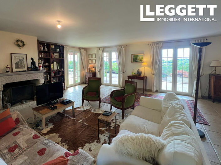 Image No.4-3 Bed House for sale