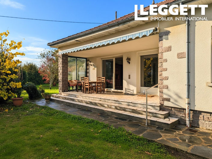 Image No.2-4 Bed House for sale