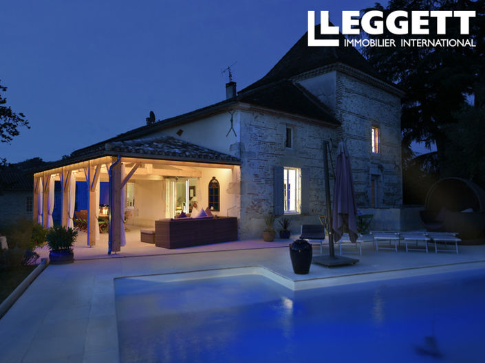 Image No.3-Châteaux de 10 chambres à vendre à Castelmoron-sur-Lot