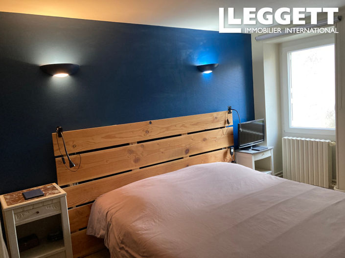 Image No.7-3 Bed House for sale