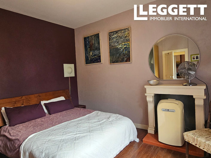 Image No.9-3 Bed House for sale