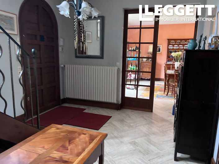 Image No.3-4 Bed House for sale