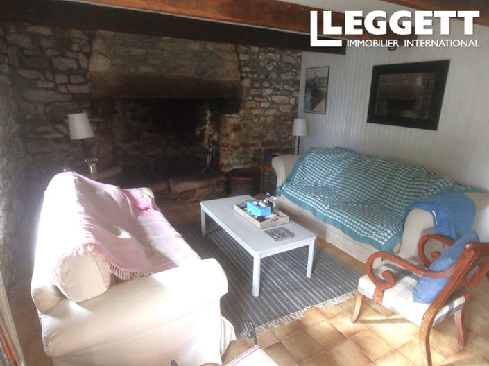 Image No.6-2 Bed House for sale