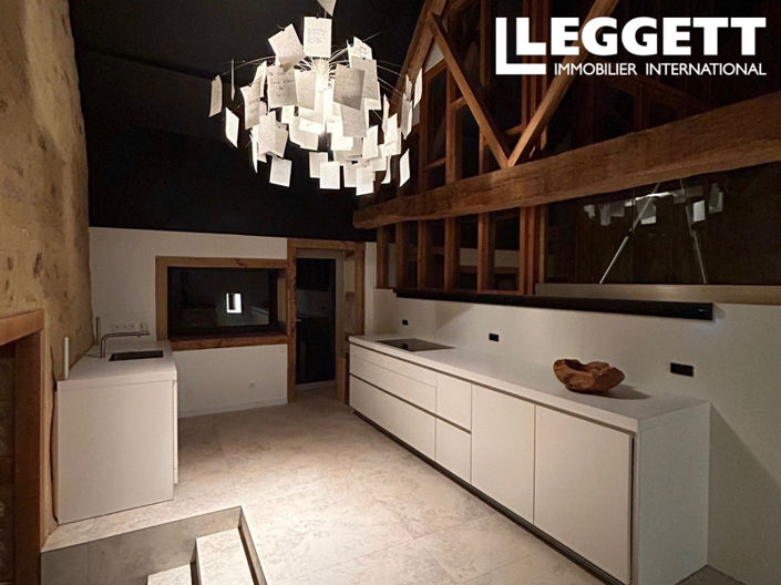 Image No.4-5 Bed House for sale